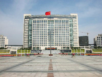 東莞市政府外牆清洗案例